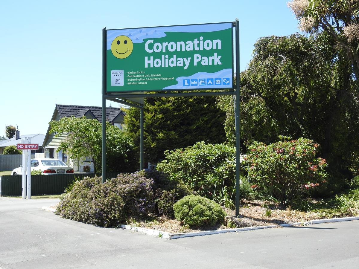 Coronation Park Motels Ashburton Exterior photo